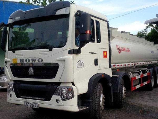 Xe chở xăng dầu Howo Sinotruck 20 khối